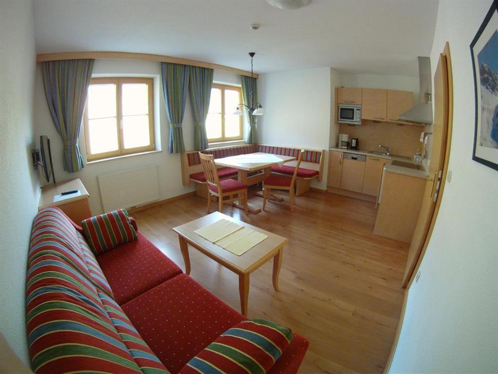 App./Pension Haus Wiesenheim Sankt Anton am Arlberg Room photo